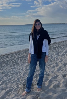 Lisa Snowdon feet photo thumbnail