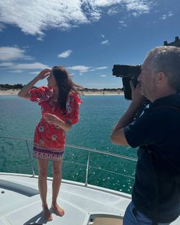 Lisa Snowdon feet photo thumbnail
