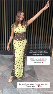 Lisa Snowdon feet photo thumbnail