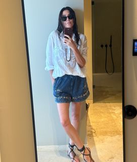 Lisa Snowdon feet photo 10