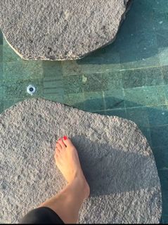 Lisa Snowdon feet photo 4
