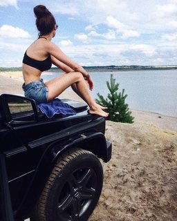 Lisa Tomaschewsky feet photo 6