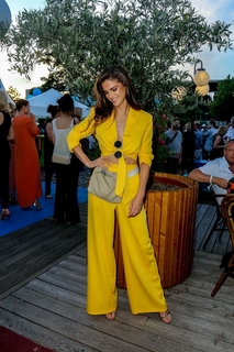 Lisa Tomaschewsky feet photo 16