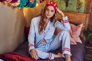 Lisa Tomaschewsky feet photo 5