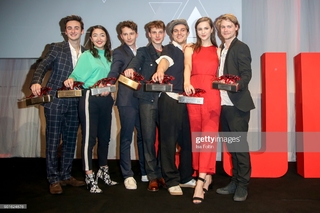 Lisa Vicari feet photo thumbnail