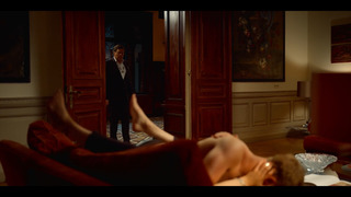 Lisa Vicari feet photo thumbnail