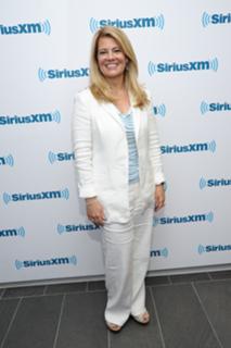 Lisa Whelchel feet photo thumbnail