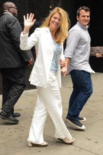 Lisa Whelchel feet photo thumbnail