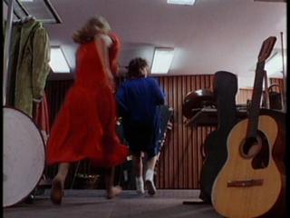 Lisa Whelchel feet photo thumbnail
