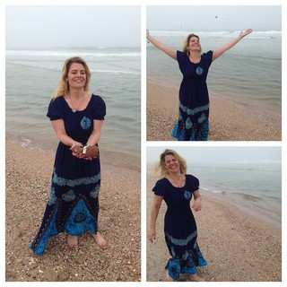 Lisa Whelchel feet photo thumbnail
