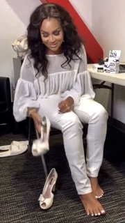 LisaRaye McCoy feet photo thumbnail