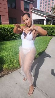 LisaRaye McCoy feet photo 1