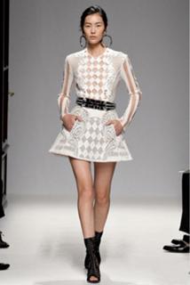 Liu Wen feet photo 8