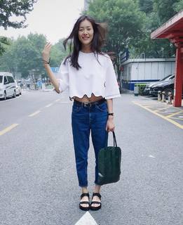 Liu Wen feet photo 12