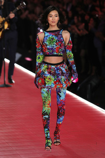 Liu Wen feet photo 13