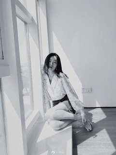 Liu Wen feet photo 14