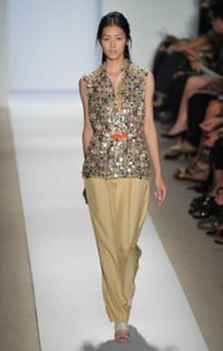 Liu Wen feet photo 6