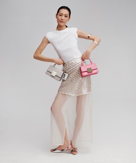 Liu Wen feet photo 19
