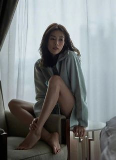 Liu Wen feet photo 8
