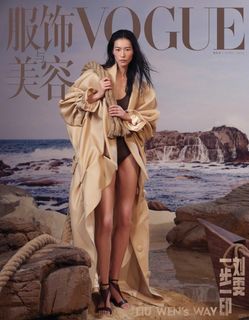 Liu Wen feet photo 6