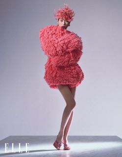 Liu Wen feet photo 13