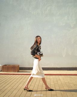 Liu Wen feet photo 8