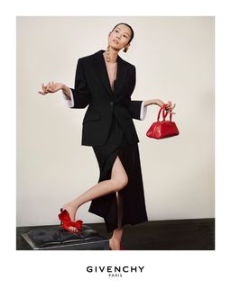 Liu Wen feet photo 20