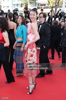 Liu Wen feet photo 4