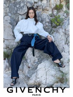 Liu Wen feet photo 6
