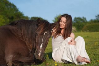 Liv Boeree feet photo 8