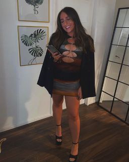 Liv Grimshaw feet photo 2