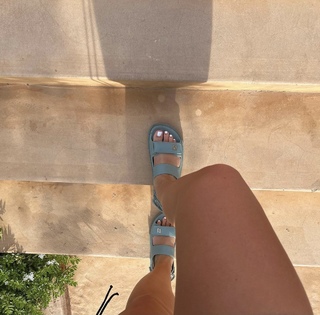 Liv Grimshaw feet photo 18