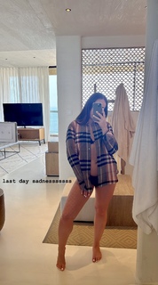 Liv Grimshaw feet photo 17