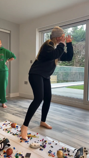 Liv Hanby feet photo 16