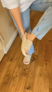 Liv Hanby feet photo 8