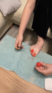 Liv Hanby feet photo 2
