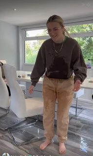 Liv Hanby feet photo 1