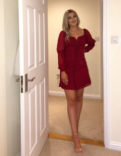 Liv Hanby feet photo 2