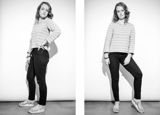Liv Hewson feet photo 15