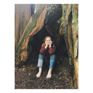Liv Hewson feet photo 13