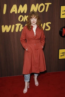 Liv Hewson feet photo 2