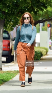 Liv Hewson feet photo 1