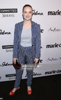 Liv Hewson feet photo 16