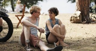 Liv Lisa Fries feet photo thumbnail