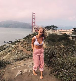 Liv Swearingen feet photo 6
