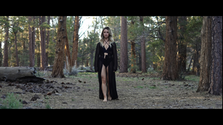 Liv Swearingen feet photo 3