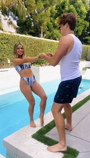 Liv Swearingen feet photo 4