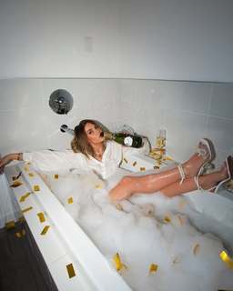 Liv Swearingen feet photo 13