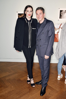 Liv Tyler feet photo thumbnail