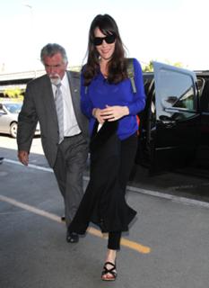 Liv Tyler feet photo thumbnail